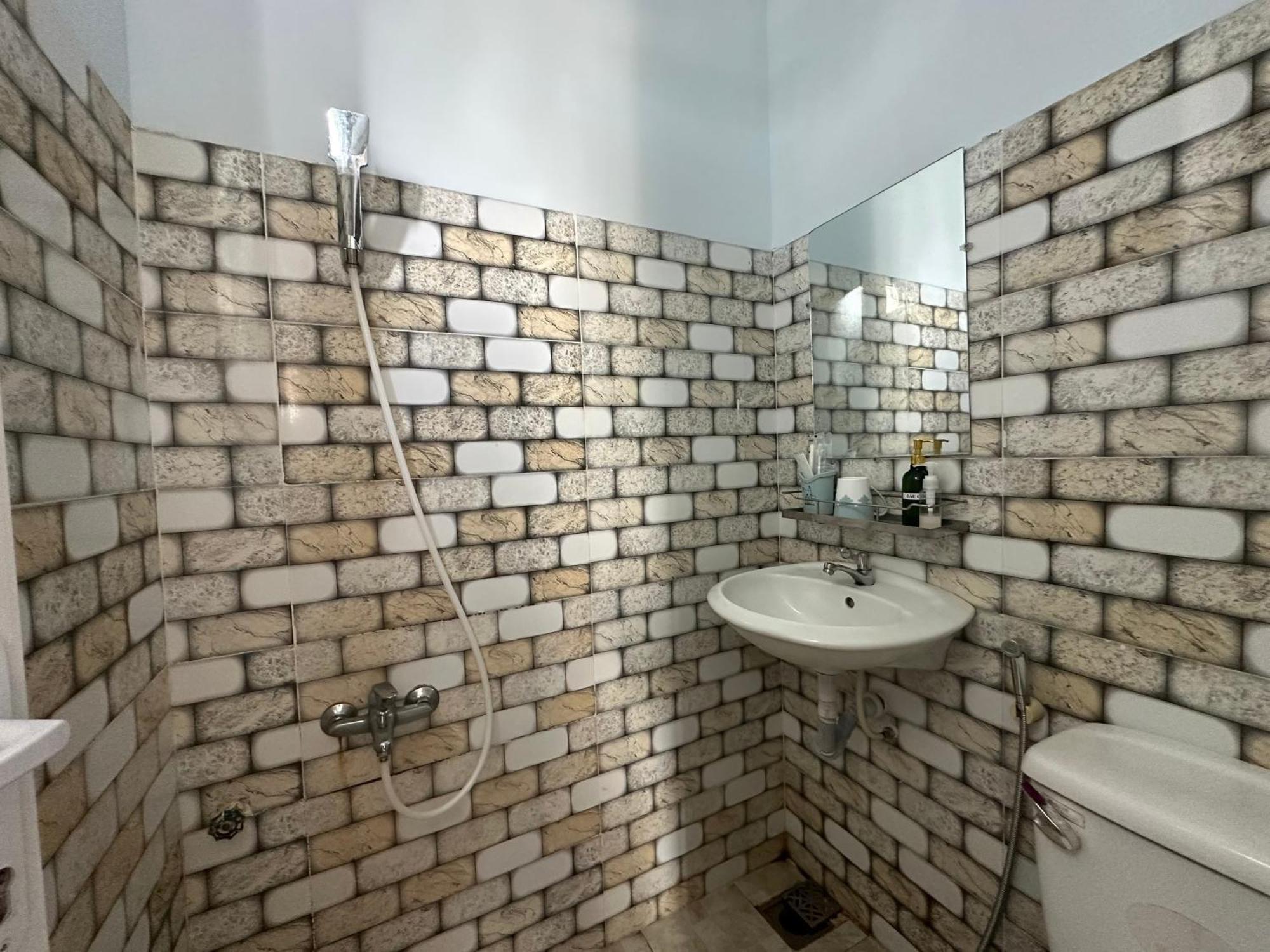 Oyo 1187 Suoi Da Motel Đà Nẵng Kültér fotó